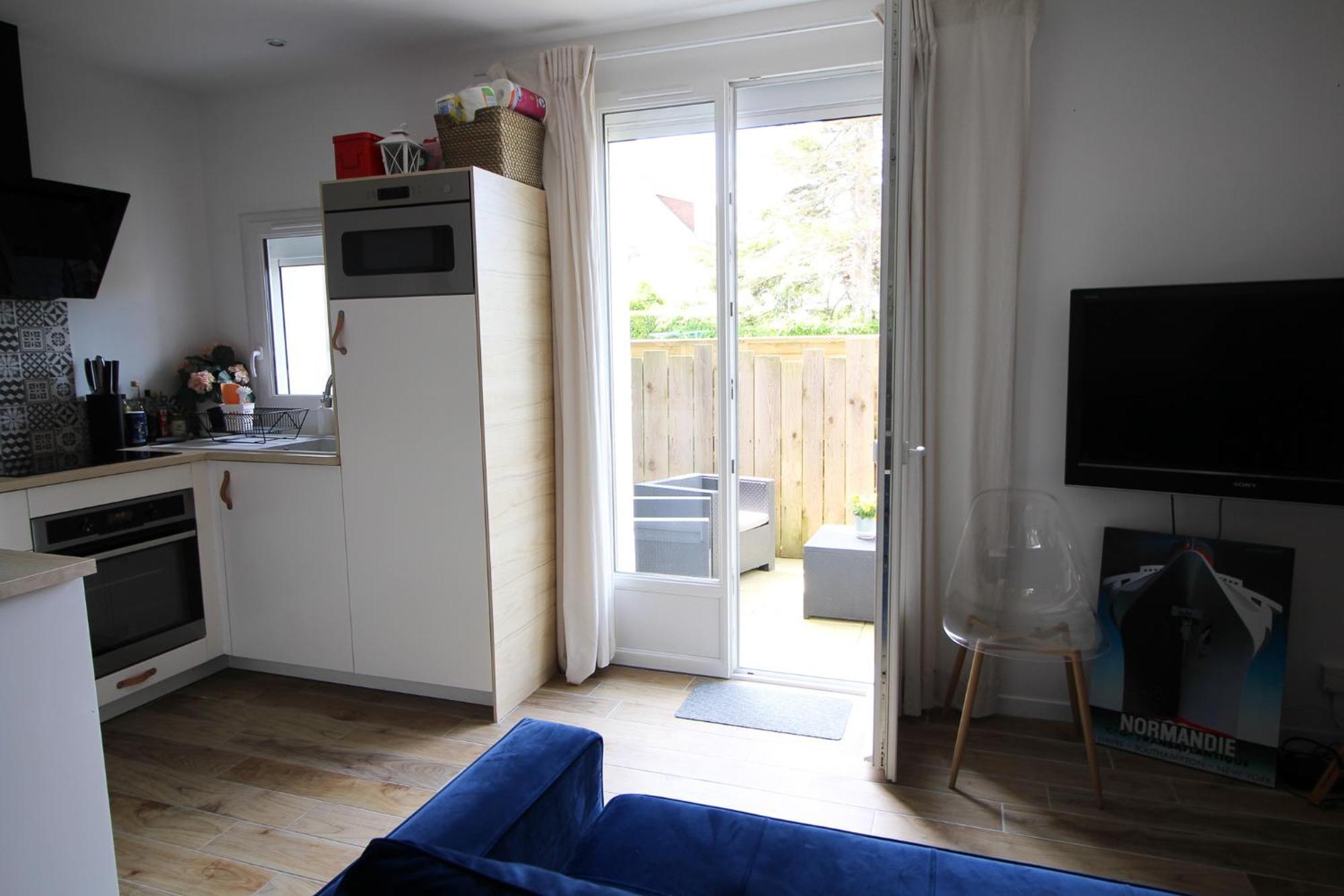 Appartement Avec Terrasse Privee, Plage A Pied Saint-Aubin-Sur-Mer  Bagian luar foto