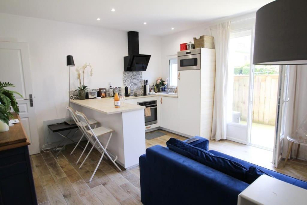 Appartement Avec Terrasse Privee, Plage A Pied Saint-Aubin-Sur-Mer  Bagian luar foto
